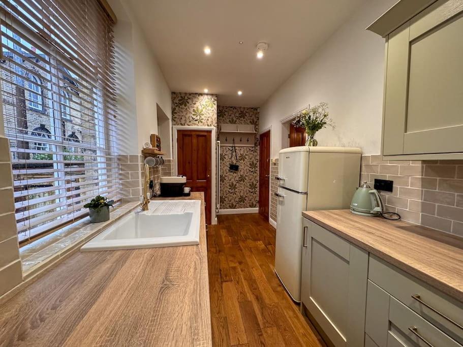 Beautiful, Relaxing Home In Central Saltaire Εξωτερικό φωτογραφία
